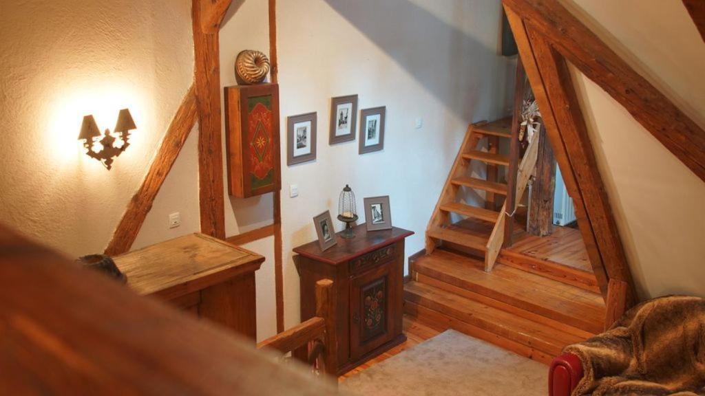 Le Chemin De Ronde * Riquewihr